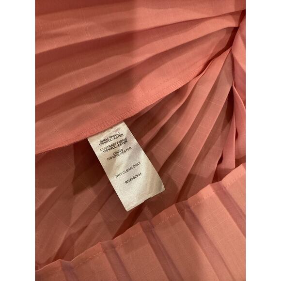 Emily Mccarthy Chloe Rose Petal Ruffle Pleated Short Sleeve Midi Dress S pink - Picture 10 of 12